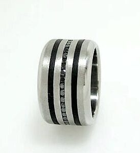 F58 RING WITH BLACK DIAMONDS AND RUBBER INLAYS #2137