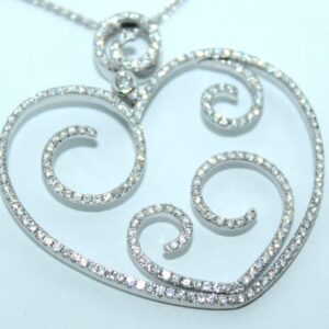 HEART PENDANT WITH DIAMONDS #P810