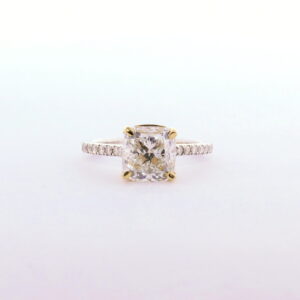 CUSHION CUT DIAMOND SET IN 18CT YELLOW AND WHITE GOLD #3957